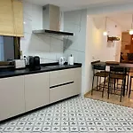 Apartament Vut Condes Garaje Privado
